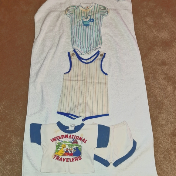 5/$20. 3 baby boy's outfits 9 months vintage - Picture 1 of 5